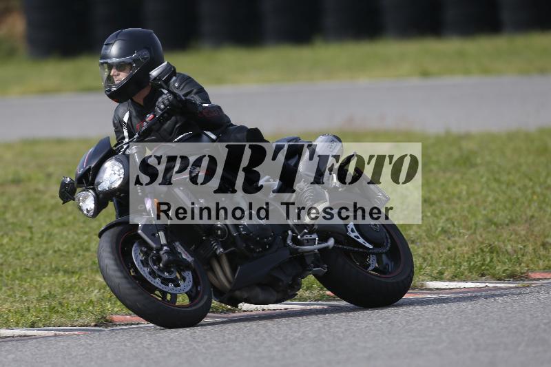 /Archiv-2024/17 01.05.2024 Speer Racing ADR/Schnuppertraining